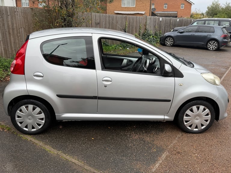 Peugeot, 107, Hatchback, 2007, Manual, 998 (cc), 5 doors
