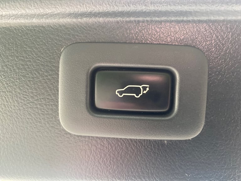 2019 Toyota Vellfire Day Van MPV PETROL Automatic
