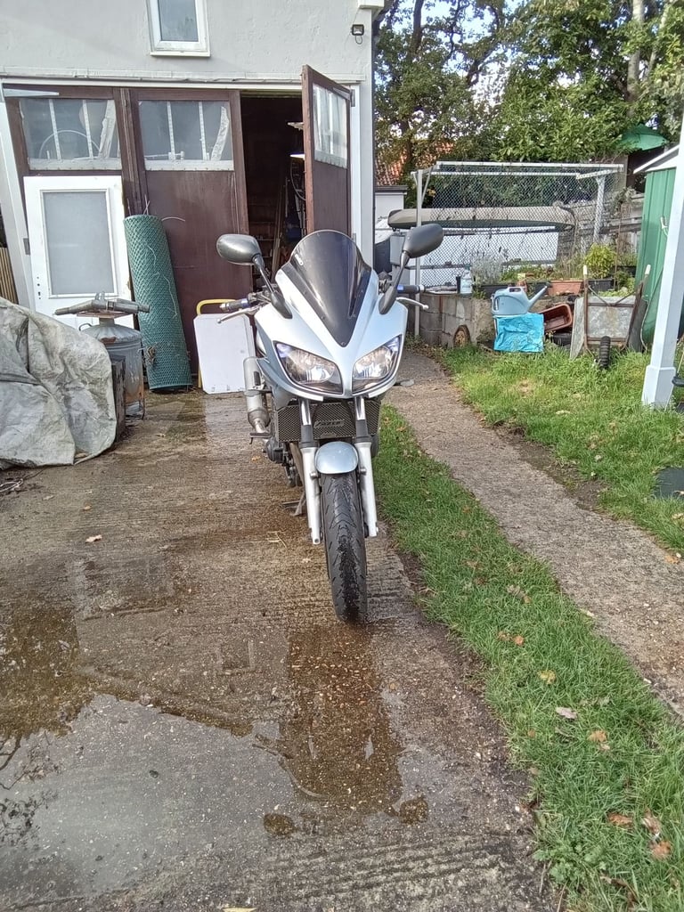 Yamaha, FZS, 2002, 599 (cc),FZS600 