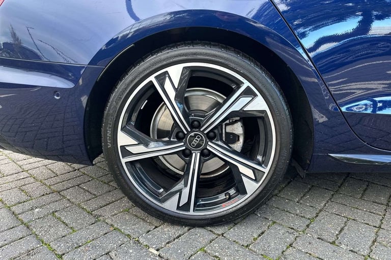 2024 Audi A4 40 TDI 204 Quattro Black Edition 5dr S Tronic Estate Diesel Automatic