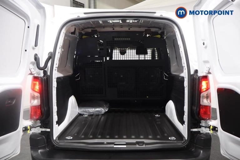 2025 Citroen Berlingo 1.5 BlueHDi 100ps Crew Van Enterprise PANEL VAN DIESEL Manual