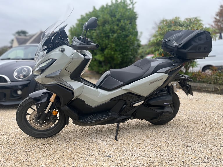 2024 Honda ADV 350 Scooter - 5k miles - Extras