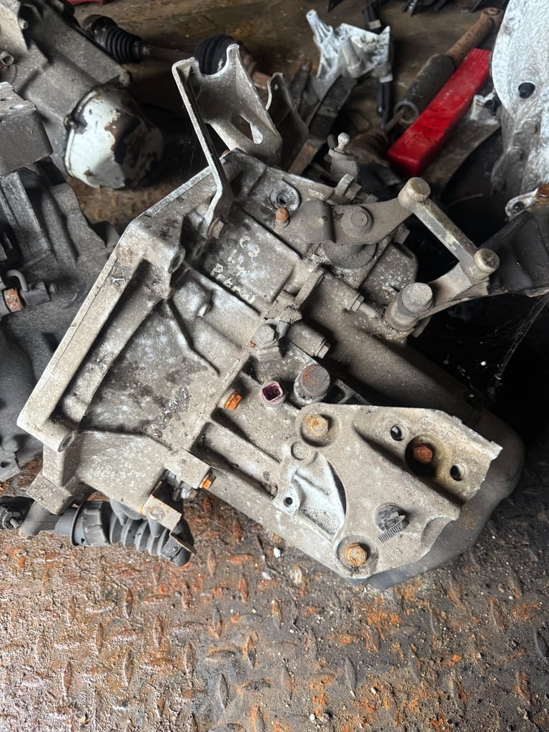 image for Citroen C3 Gearbox 1.4 Petrol Years 03 - 13, 5 Speed Manual 