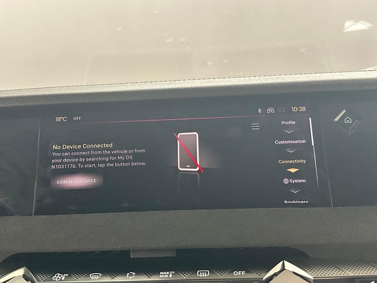 2023 DS Automobiles DS 4 1.6 E-TENSE 12.4kWh Performance Line + EAT8 Euro 6 (s/s) 5dr HATCHBACK P...