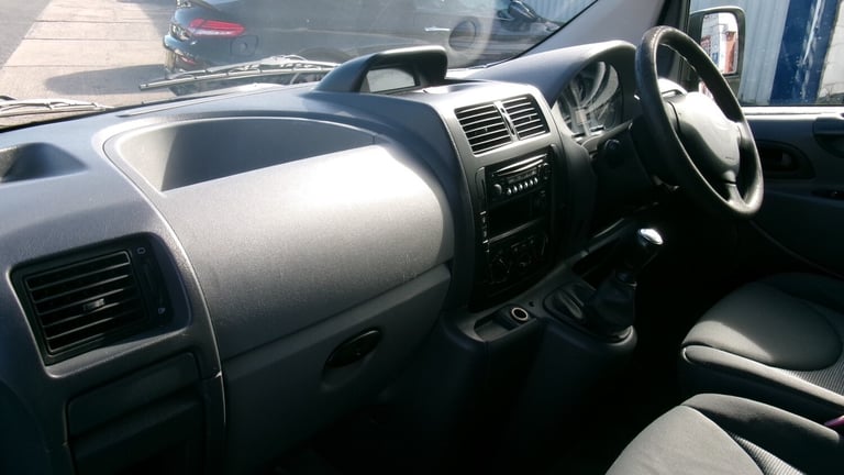 2013 Peugeot Expert 1000 1.6 HDi 90ps H1 Professional Van NO VAT PANEL VAN Diesel Manual