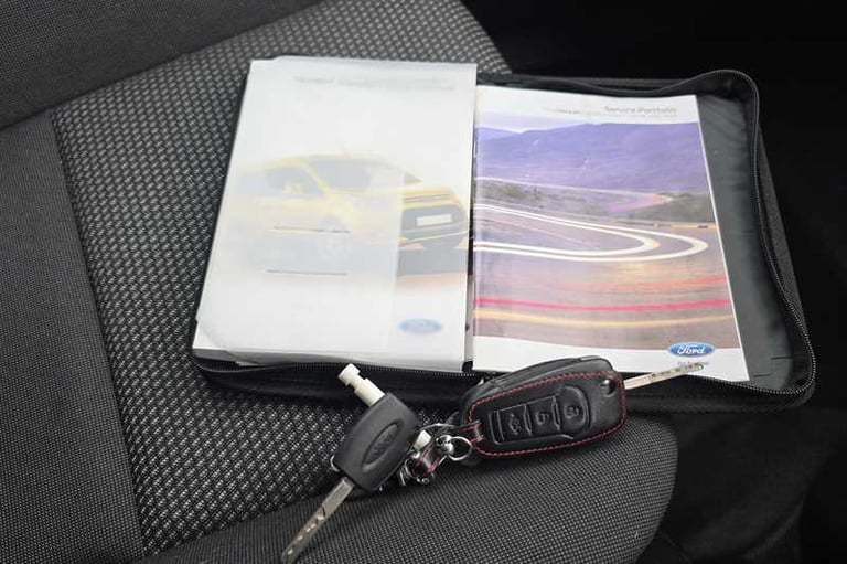 2017 Ford Transit Connect 1.5 TDCi 220 Panel Van 5dr Diesel Manual L1 H1 (124 g/km, 99 bhp) Panel...