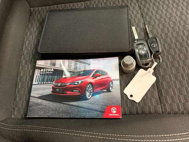 2017 Vauxhall Astra 1.4i Turbo SRi Hatchback 5dr Petrol Manual Euro 6 (150 ps) - PARK SENSORS - H...