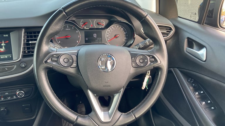 2022 Vauxhall Crossland 1.2 Design 5dr Petrol Hatchback Hatchback Petrol Manual