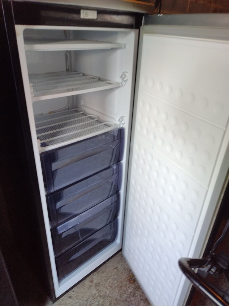 Freezer upright 4ft x 9 inch high good condition good working order can deliver local 
