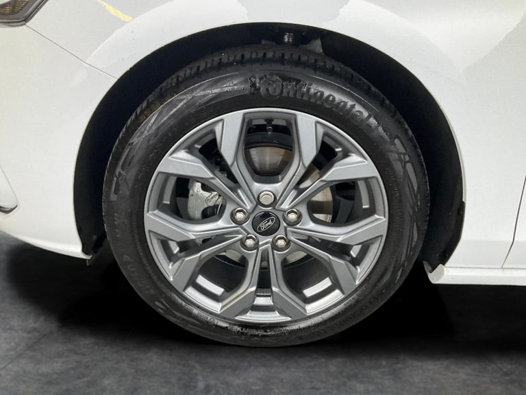 2023 Ford Focus 1.0T EcoBoost ST-Line Hatchback 5dr Petrol Manual Euro 6 (s/s) (125 ps) - B Hatch...