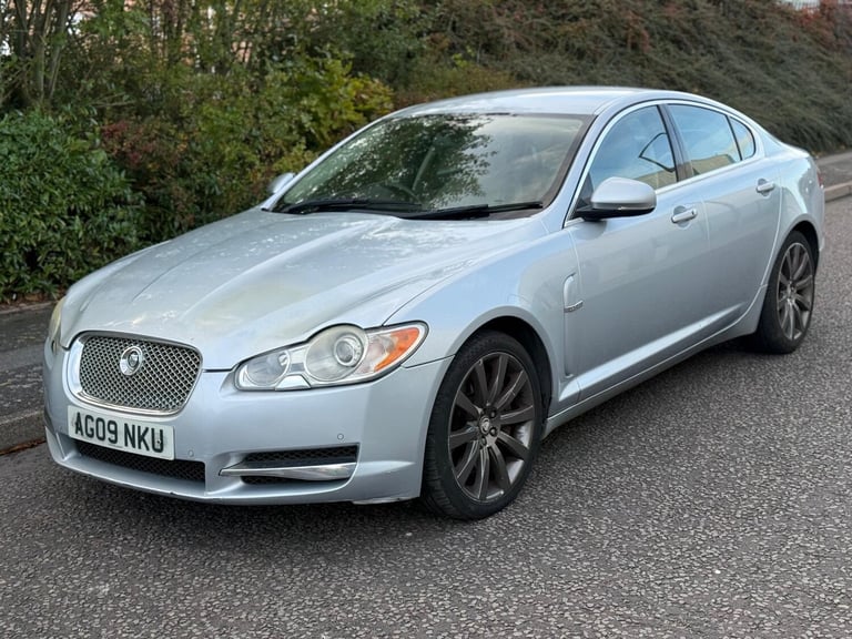 2009 Jaguar XF 3.0d V6 Premium Luxury 4dr Auto SALOON DIESEL Automatic