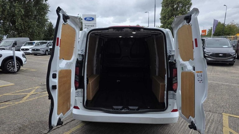 2024 Ford Transit Custom 2.0 EcoBlue 136ps H1 Van Limited Van Diesel Manual