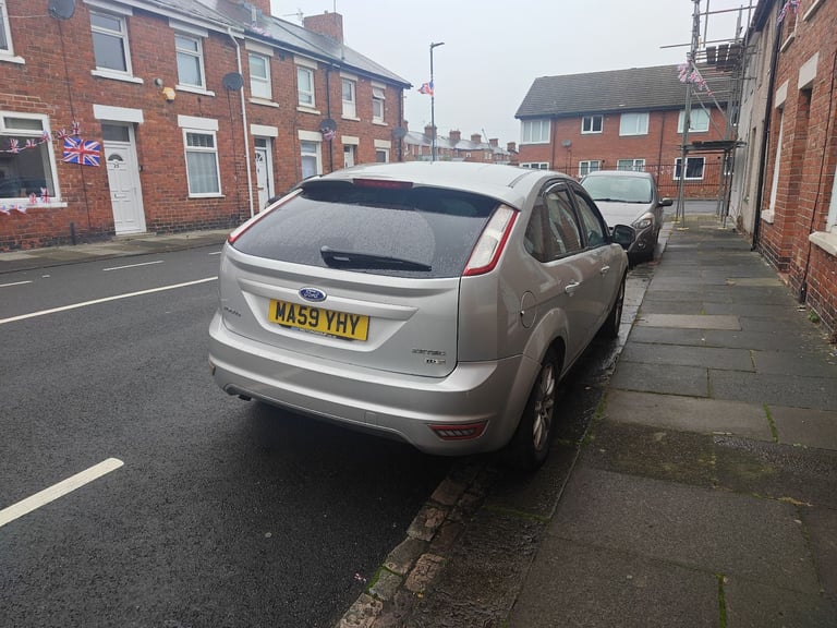 Ford, FOCUS, Hatchback, 2009, Manual, 1560 (cc), 5 doors