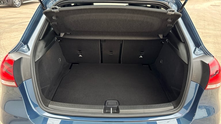 2021 Mercedes-Benz A-Class A180 AMG Line Premium Edition 5dr Auto Petrol Hatchback Hatchback Petr...