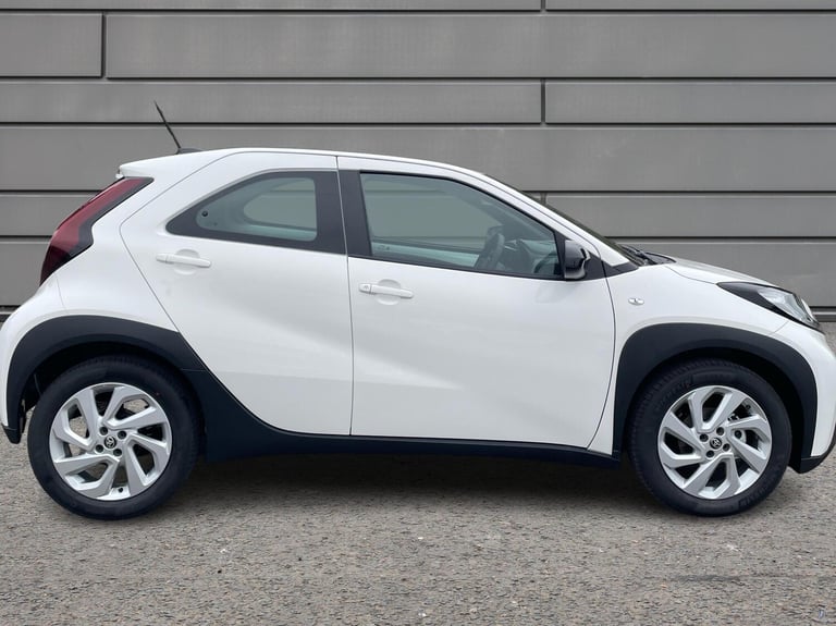 2025 Toyota Aygo X 1.0 VVT-i Pure 5dr Hatchback Petrol Manual
