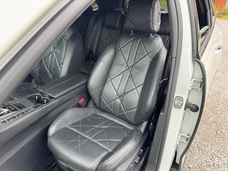 2019 DS Automobiles DS 7 Crossback 1.6 PureTech GPF Prestige Crossback EAT8 Euro 6 (s/s) 5dr MPV ...