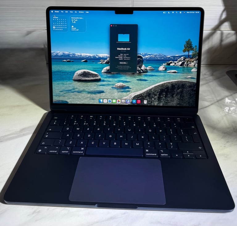 image for MacBook Air M2 immaculate condition 