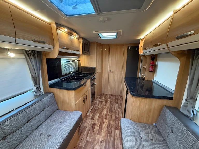2018 KNAUS STARCLASS 480 - 2 BERTH CARAVAN 