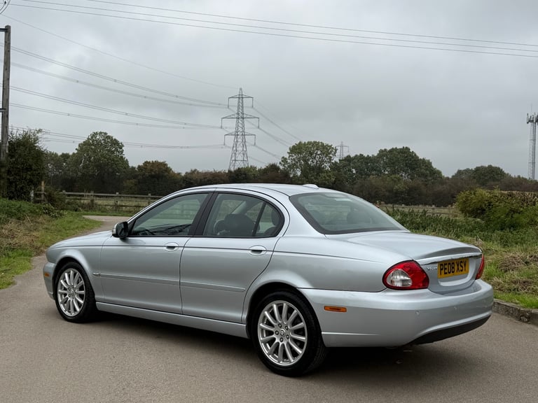JAGUAR X-TYPE 2.2d S 2009 4dr Auto | Genuine 48,000 mls | Full Service History