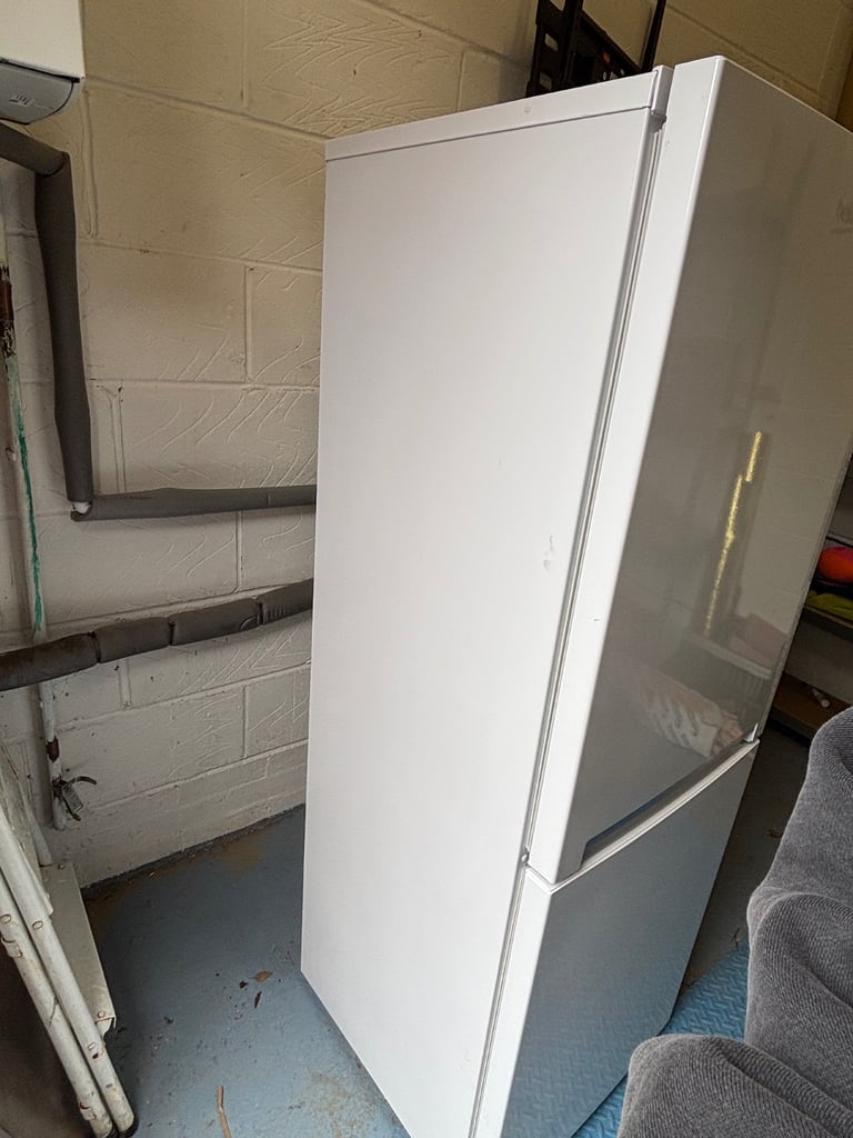 White Beko Fridge Freezer