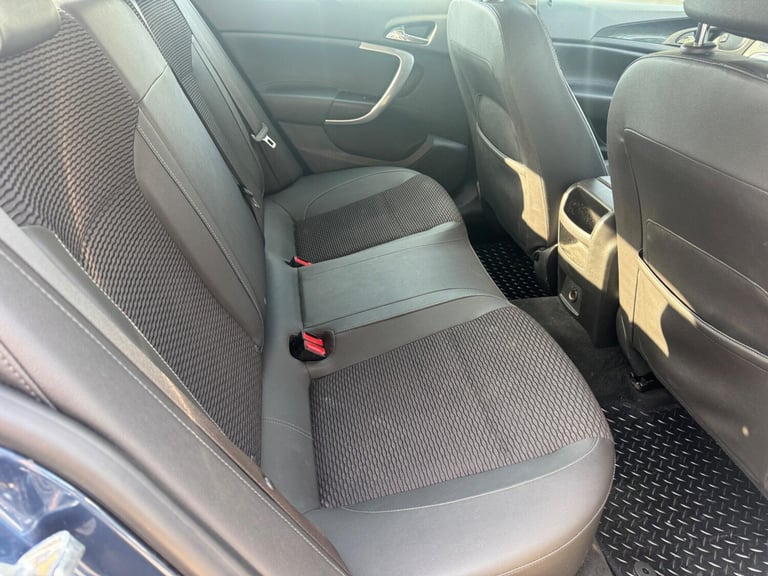 2016 Vauxhall Insignia 2.0 CDTi ecoFLEX Tech Line Euro 6 (s/s) 5dr HATCHBACK Diesel Manual