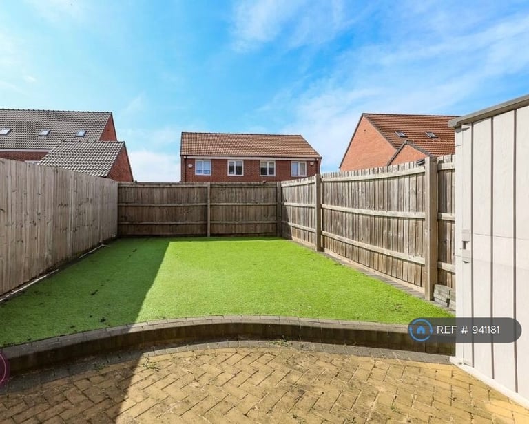 3 bedroom house in Mosquito Grove, Hucknall, Nottingham, NG15 (3 bed) (#941181)