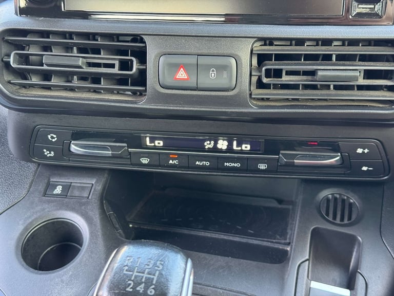 2019 Peugeot Rifter 1.2 Rifter Allure PureTech S/S 5dr - NATIONAL DELIVERY* Unlisted Petrol Manual