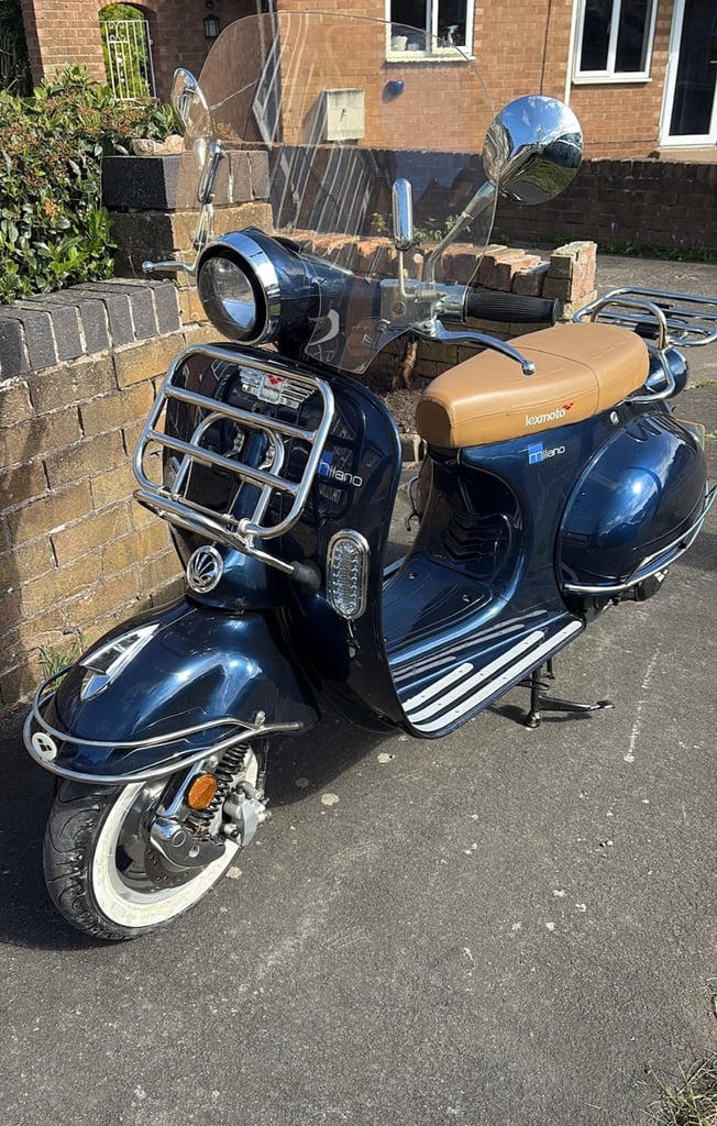 Lexmoto, MILANO, 2018, 125 (cc) motorcycle scooter vespa