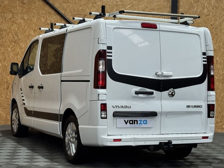 2016 Vauxhall Vivaro 1.6 CDTi 2900 BiTurbo ecoFLEX Sportive Crew Van Double Cab 5dr Diesel Manua ...