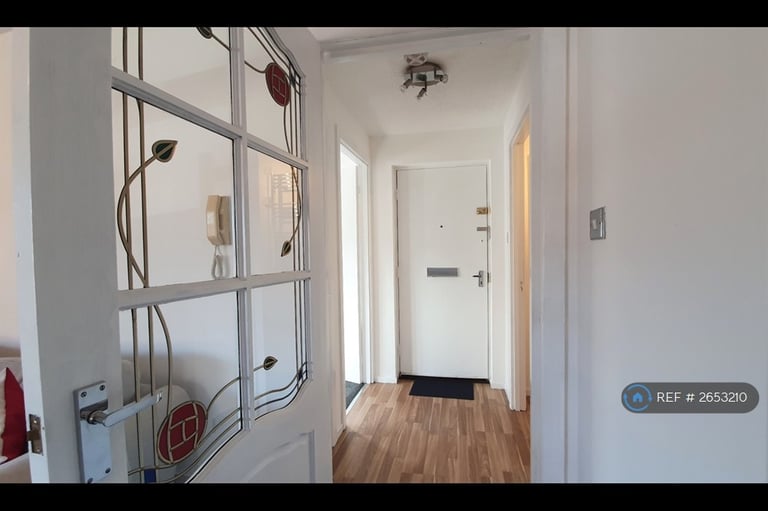1 bedroom flat in Anson Street, Glasgow, G40 (1 bed) (#2653210)