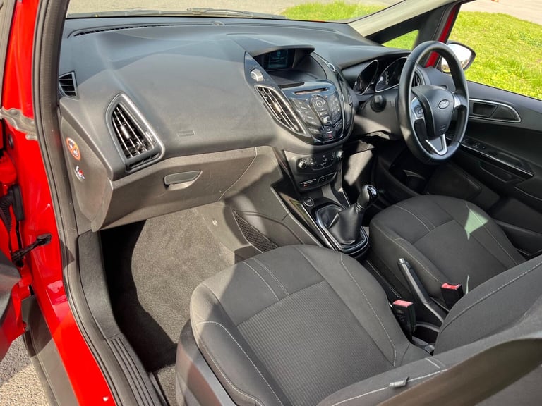 2016 Ford B-MAX 1.0T EcoBoost Zetec Red Edition Euro 6 (s/s) 5dr MPV Petrol Manual