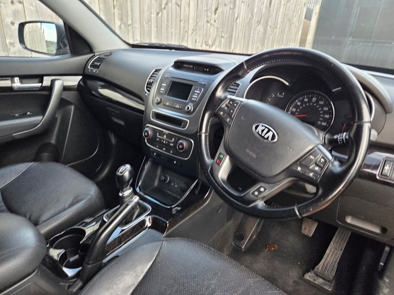 2013 Kia Sorento 2.2 CRDi KX-2 5dr ESTATE DIESEL Manual