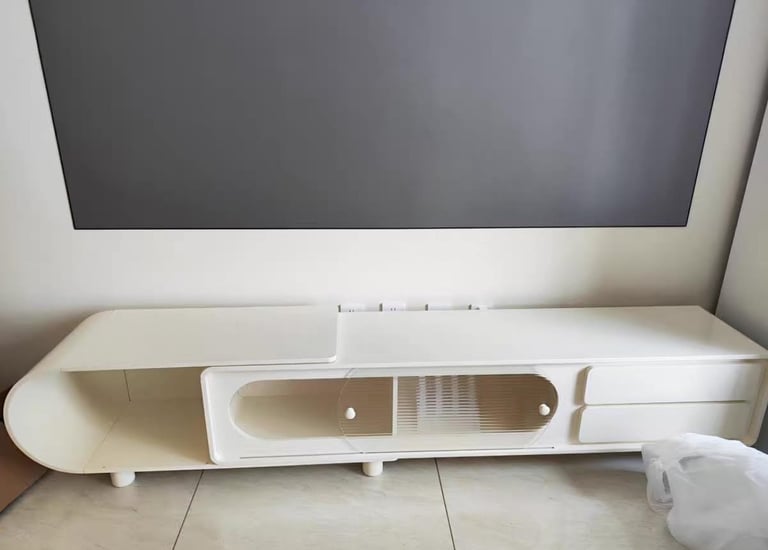 High-Quality TV Stand (White/Cream)