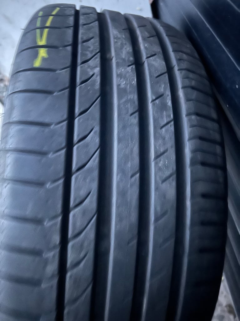 Genuine Ford  Focus 19” ST Alloy Wheels 235/35/19 Tyres 5x108 also fit Volvo Jaguar