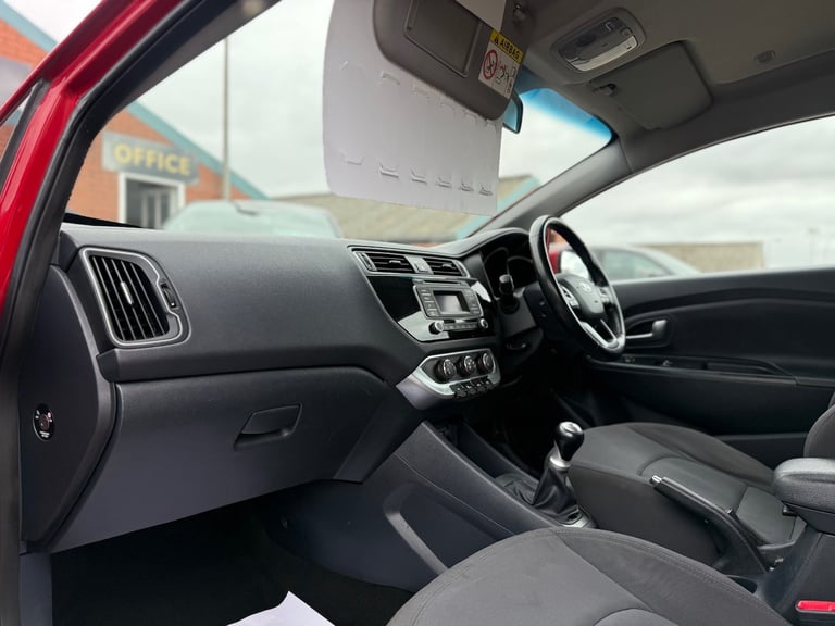 2015 Kia Rio 1.25 SR7 3dr HATCHBACK Petrol Manual