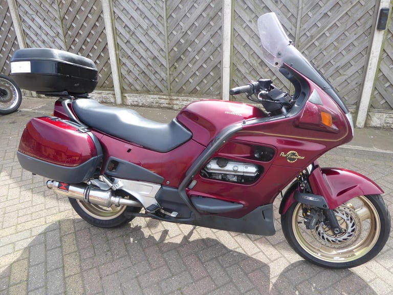 HONDA PAN EUROPEAN ST 1100 Y REG  STAINLESS EXHUAST BRAIDED LINES 1YRS MOT