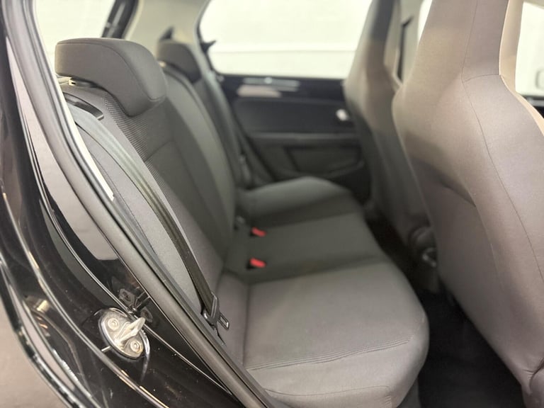 2014 Volkswagen 1.0 High UP! Petrol/Manual/5DR
