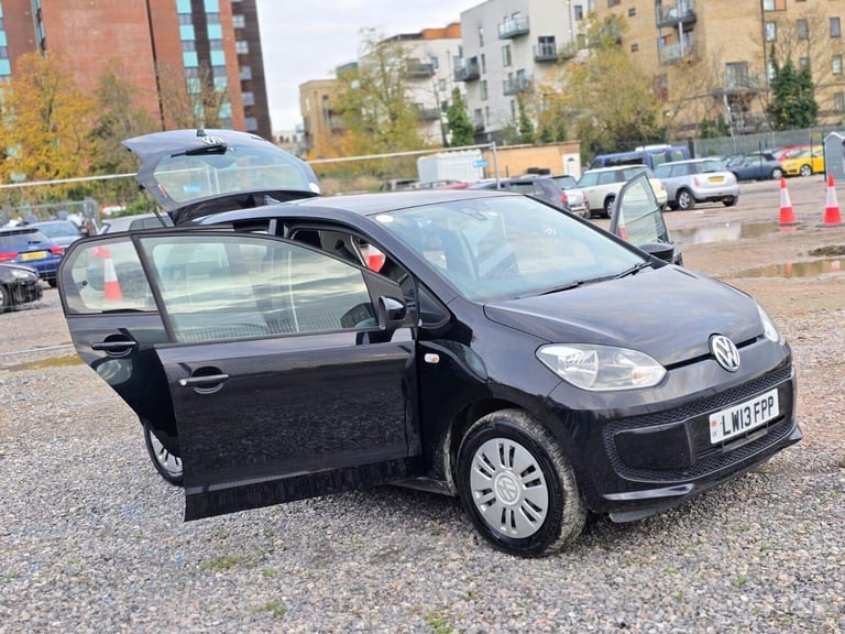 2013 Volkswagen up! 1.0 High up! ASG Euro 6 5dr Hatchback Petrol Automatic