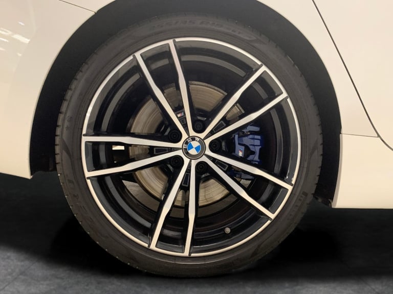2021 BMW 3 Series 2.0 320i M Sport Saloon 4dr Petrol Auto Euro 6 (s/s) (184 ps) - INTERIOR TR Sal...