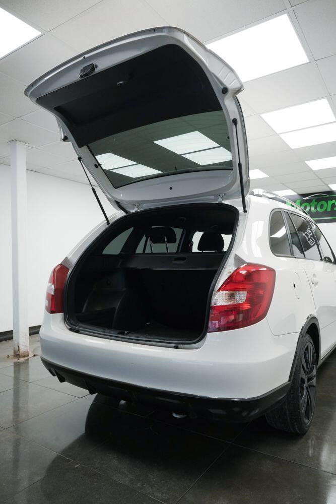 2013 Skoda Fabia 1.6 TDI Monte Carlo TECH Estate 5dr Diesel Manual Euro 5 (105 ps) ESTATE Diesel ...