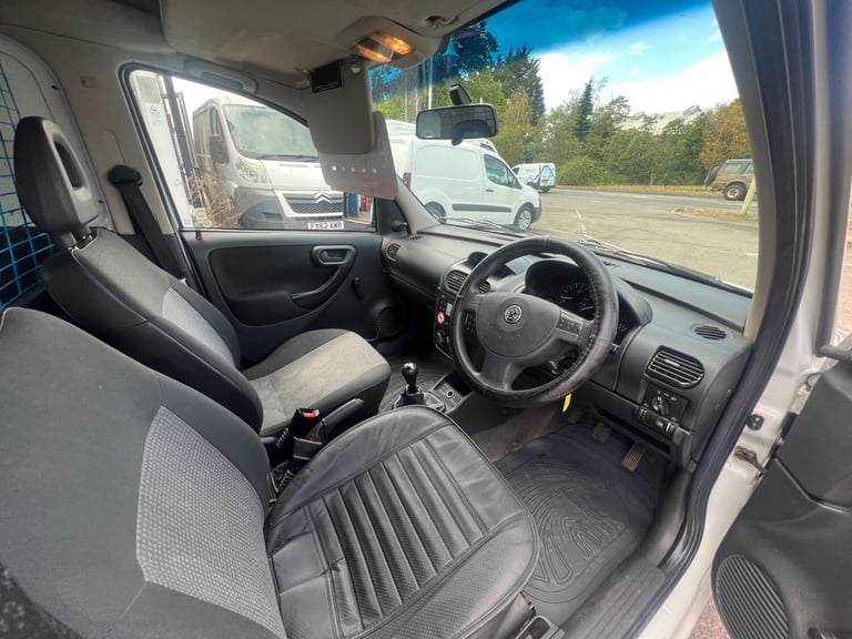 2009 Vauxhall Combo 1700 1.3CDTi 16V Van [75PS] CAR DERIVED VAN Diesel Manual