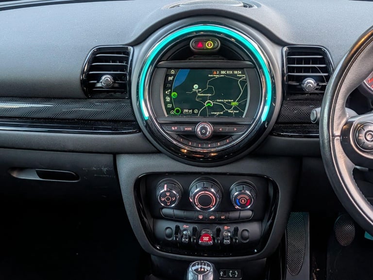  MINI Clubman 1.5 Cooper (Black Pack) Euro 6 (s/s) 6dr Petrol Manual