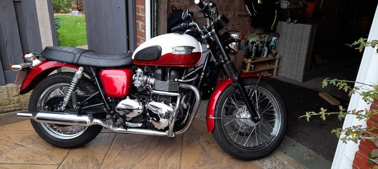 image for Triumph, BONNEVILLE, 2012, 865 (cc)