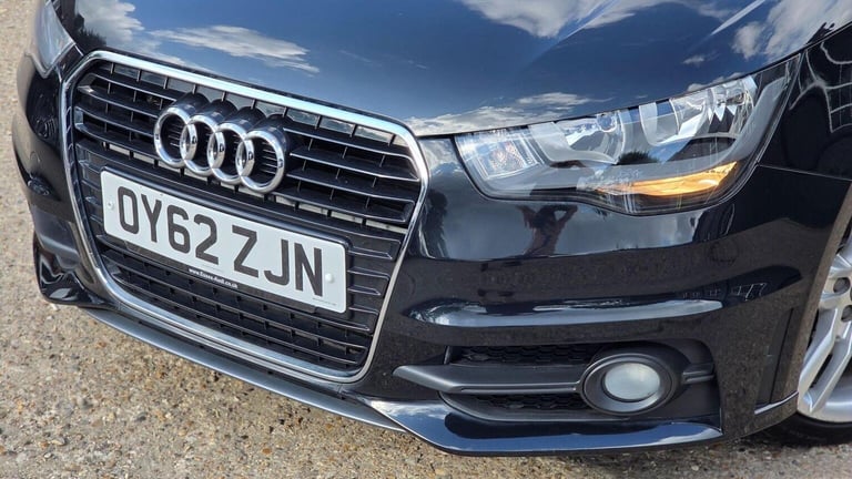 AUDI A1 1.4 TFSI S line Sportback S Tronic Euro 5 5dr 2012