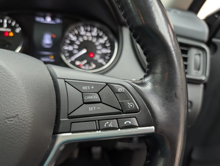 2017 Nissan X-Trail 2.0 dCi Tekna SUV 5dr Diesel Manual 4WD Euro 6 (s/s) (177 ps) HEATED FRONT  E...