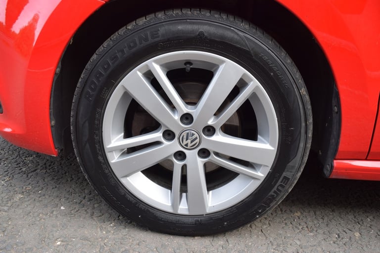 VOLKSWAGEN POLO 1.4 TDI BlueMotion Tech Match Red Manual Diesel 2016