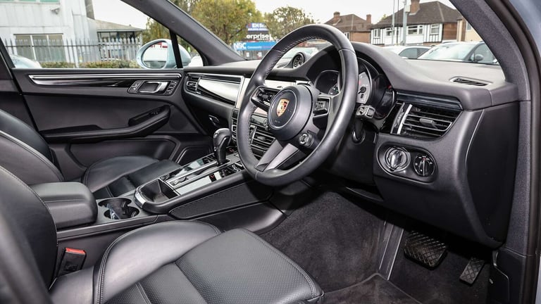 2023 Porsche Macan S (2023) SUV Petrol Automatic