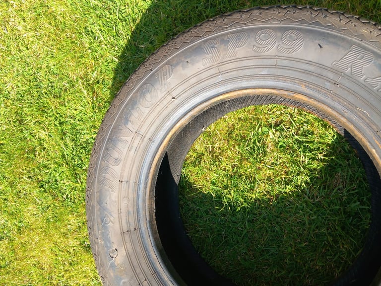 Dunlop sp99 185-15 tubeless radial tyre NEW 
