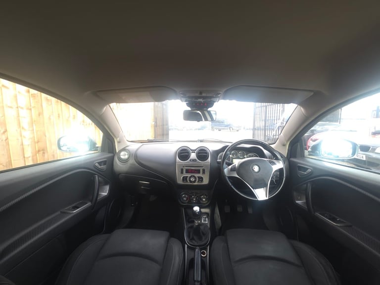 Alfa Romeo, MITO, Hatchback, 2009, Manual, 1368 (cc), 3 doors