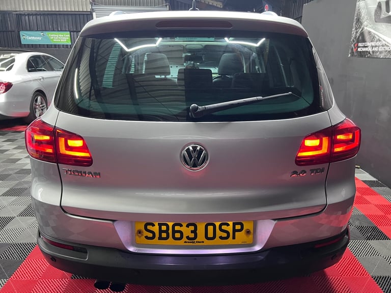 2013 Volkswagen Tiguan 2.0 TDi BlueMotion Tech Match 5dr ESTATE Diesel Manual